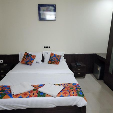 Westernsuites Hotel / Spa Μπανγκαλόρ Εξωτερικό φωτογραφία